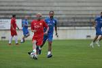 Exhibiční vzpomínkový fotbalový zápas mezi hráči původního Boby Brno a FC Petra Drnovice na drnovickém stadionu.