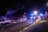 Tragédie ve Hvězdlicích: Uvnitř hořícího domu objevili hasiči mrtvou ženu