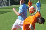 V krajském přeboru fotbalistů prohrál FC Bučovice (oranžové dresy) s FC Boskovice 0:3.