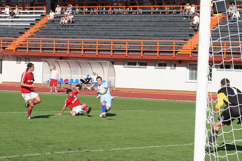 Vyškovští fotbalisté v neděli proti diviznímu nováčkovi zklamali.