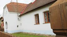 Opravenou usedlost v Kučerově ocenil Národní památkový ústav.