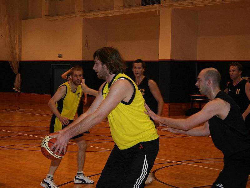 Vyškovští basketbalisté porazili Hluk i Žďánice.