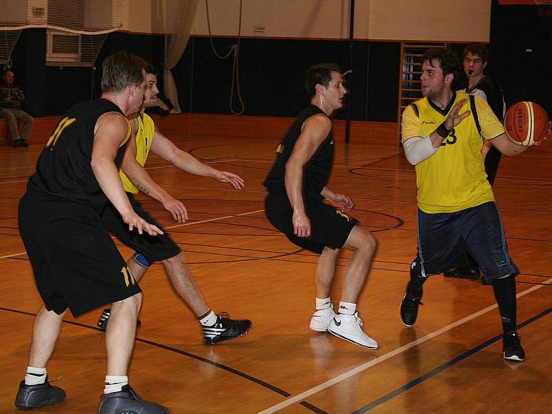 Vyškovští basketbalisté porazili Hluk i Žďánice.