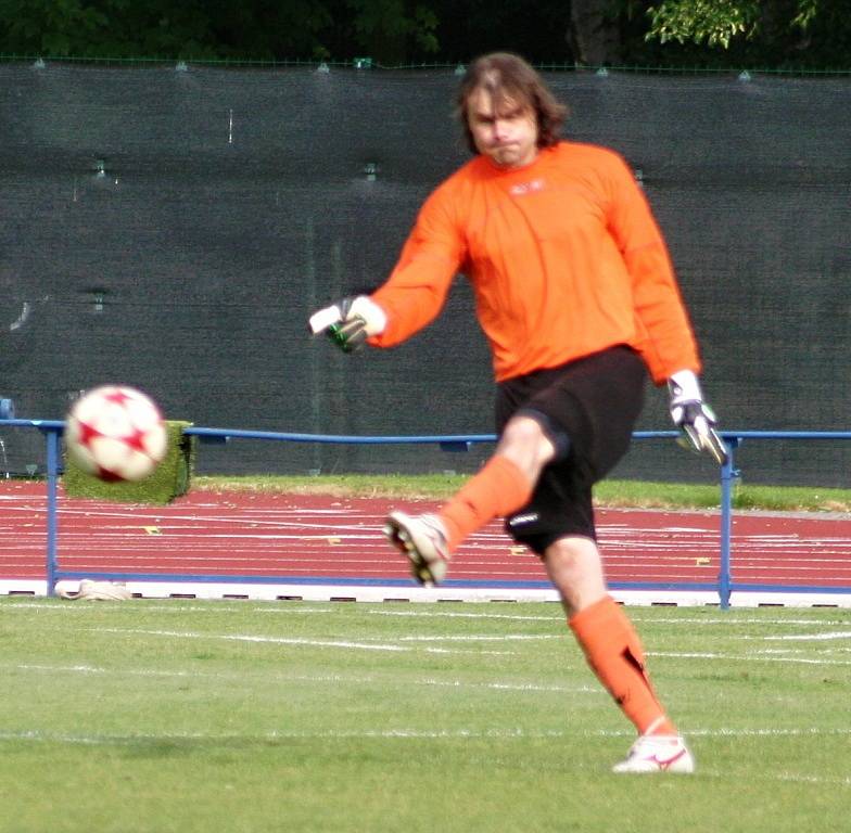 V dohrávce 18. kola divize D prohrál MFK Vyškov doma s HFK Třebíč 0:2.