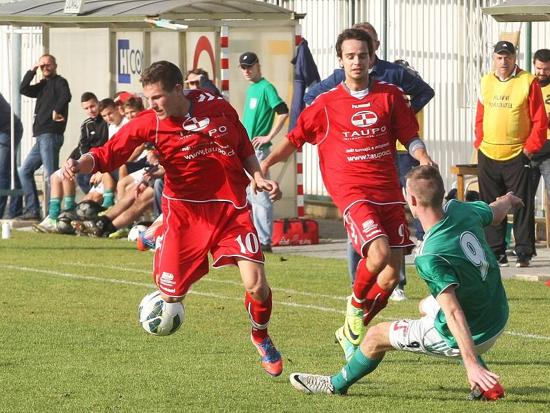 Fotbalisté Vyškova vyhráli na hřišti Bystrce (v zeleném) 2:0. 