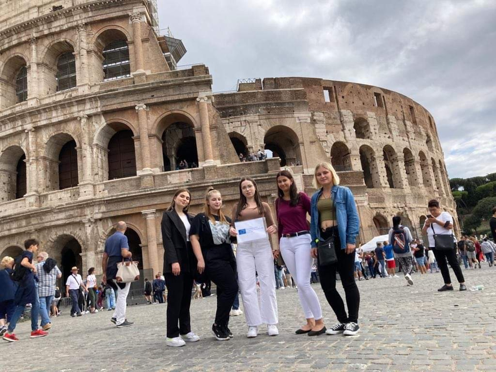 Měsíční stáž v Římě: Studentky získaly nové vědomosti a prohlédly si Věčné  město - Vyškovský deník