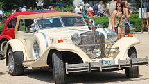 Slavkovský zámek znovu hostil nejen veterány. Oldtimer festival navštívily tisíce lidí.