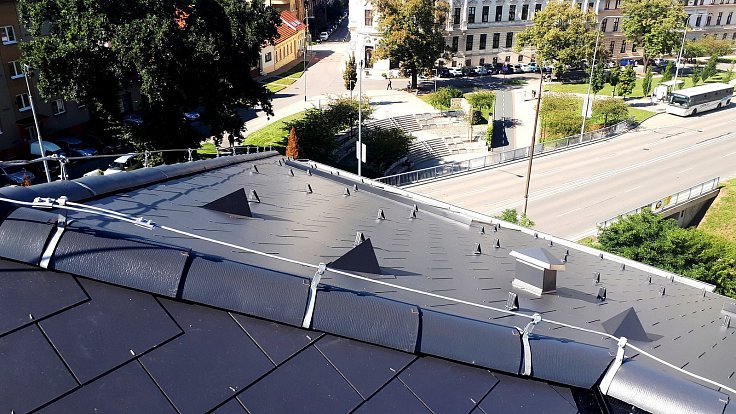 Opravy na střeše stály přes pět miliónů korun.