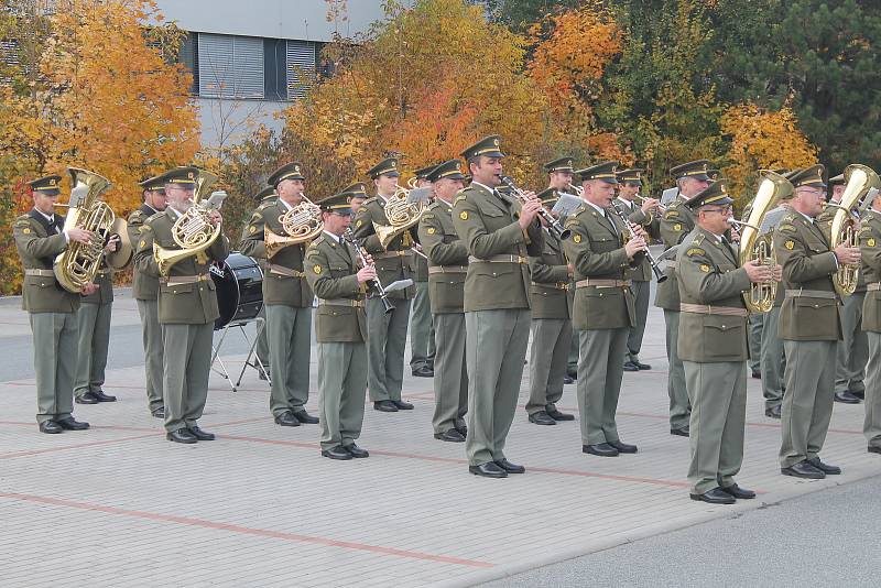 Ceremonie při příležitosti oslav patnáctého výročí založení Centra ochrany proti zbraním hromadného ničení ve Vyškově.