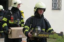 V úterý odpoledne se sjely tři jednotky hasičů k Muzeu Vyškovska. Plameny však nehasily, konalo se taktické cvičení.