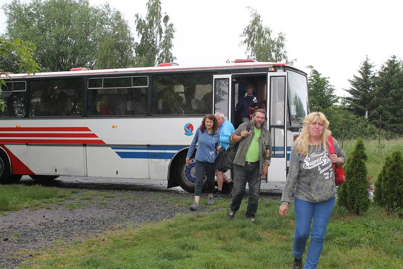 Čtyřiatřicetkrát. Tolikrát už mohli zájemci absolvovat turistický pochod z Chvalkovic u Bučovic do Chvalkovic na Hané.