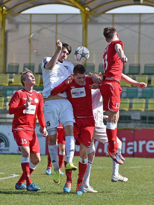 V utkání Moravskoslezské fotbalové ligy 1.HFK Olomouc - MFK Vyškov zvítězili hosté 0:3.  