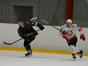 Hokej II. liga Technika Brno - Vyškov 6:7.