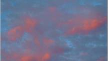 Večerní obloha s červánky nad Vyškovem
