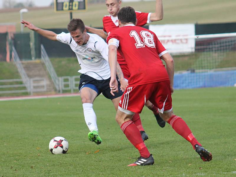 V 11. kole Moravskoslezské fotbalové ligy porazil  MFK Vyškov doma SK Uničov 1:0.