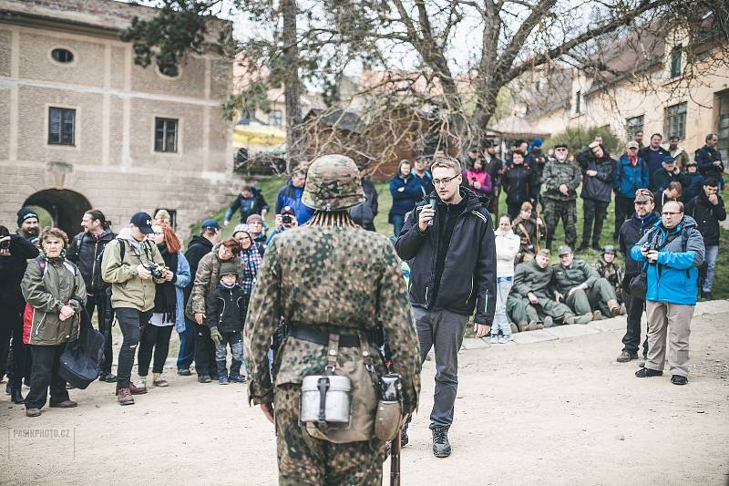 Vzpomínková akce na hradě Veveří z roku 2019.