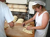 V Rašnerově pekárně ve Vyškově používají na pečení starou recepturu.