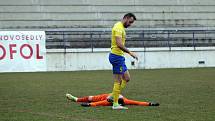 Vyškovští fotbalisté (v bílém) porazili na úvod jarní části druhé ligy Opavu 4:1.