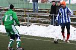 V B skupině zimního turnaje v Brně-Líšni remizovali fotbalisté Šaratic s Rapoticemi 1:1.