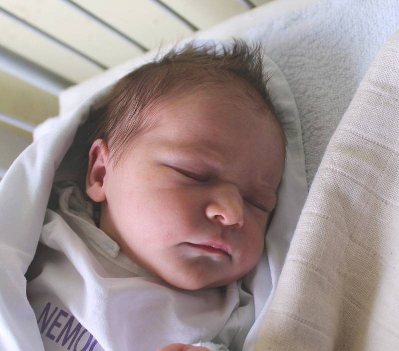 Emílie Taušová, 47 cm, 3 070 g, 8. března 2017, Vyškov, Nemocnice Vyškov