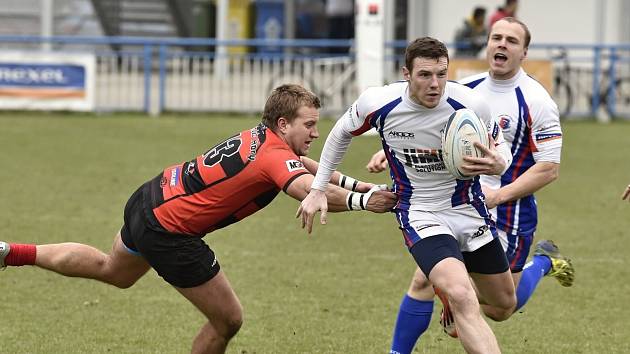 V utkání 11. kola extraligy ragby porazil RC JIMI Vyškov doma Sokol Mariánské Hory vysoko 70:6.