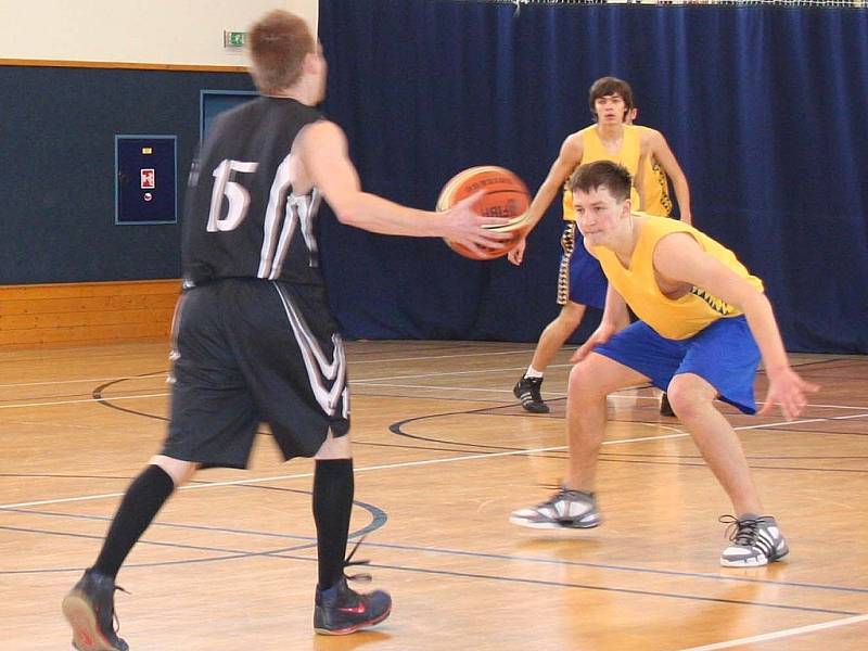 Vyškovští basketbalisté proti v tmavém hrající Jihlavě v neděli neuspěli. Domácí tak jsou ke své nelibosti blíže k zápasům o záchranu než ke klidnému zakončení sezony. 