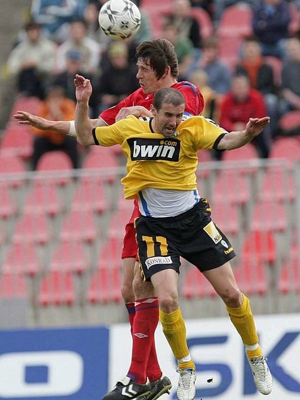 Fotbal Miroslav Holeňák FC Petra Drnovice