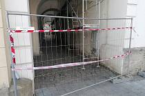 Až do třicátého listopadu mají lidé omezený přístup na vyškovské Masarykovo náměstí přes Radnickou ulici.