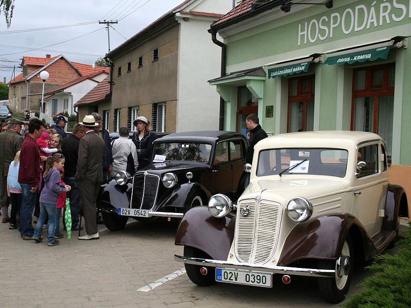 Jedenáctý ročník přehlídky veteránů v Habrovanech.