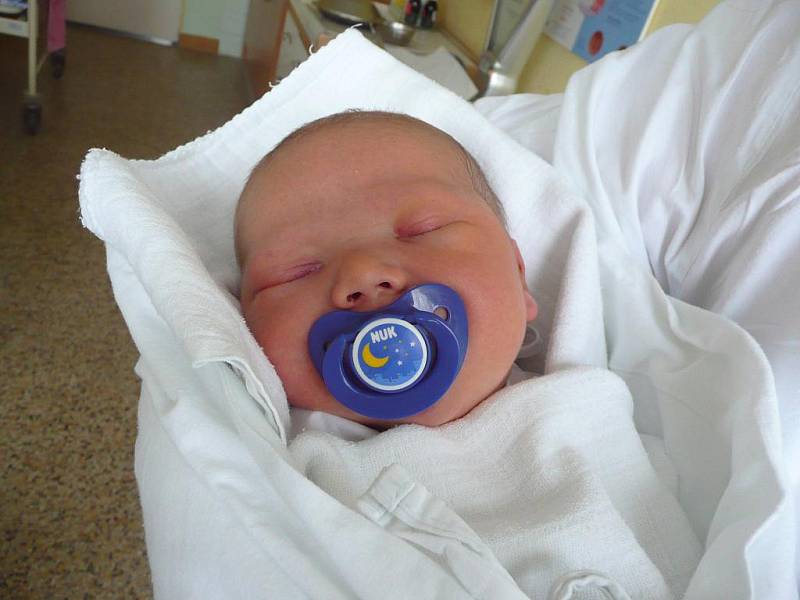 Maxmilián Čermák, 54 cm, 4,60 kg, 17. února 2010, Vyškov