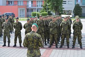 Výcvik armádních rekrutů ve Vyškově.