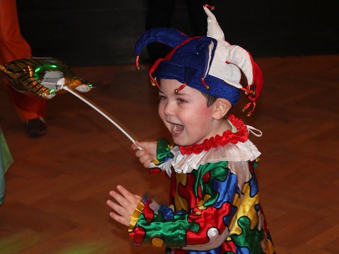 V Ivanovicích na Hané se sešlo přes sto dětí na Maškarním karnevalu.