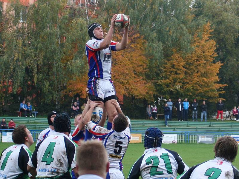 V semifinále Poháru České ragbyové unie porazil domácí JIMI Vyškov v jihomoravském derby Dragon Brno 38:19 a postoupil do finále.