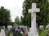 Současná kolumbária mají na vyškovském hřbitově kapacitu šestadevadesát míst. Nová poskytnou stejný počet. 