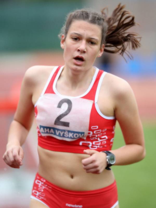 Atletické Vyškovsko budou na slavkovském šampionátu zastupovat junioři AHA Vyškov Jakub Bárek a Tereza Mazlová.