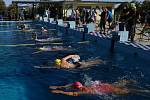 OBRAZEM: Slavkovské koupaliště hostilo první bodovaný závod v zimním plavání