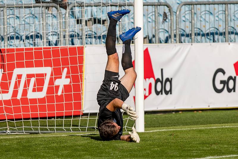 Vyškovský brankář Martin Šustr v akci.