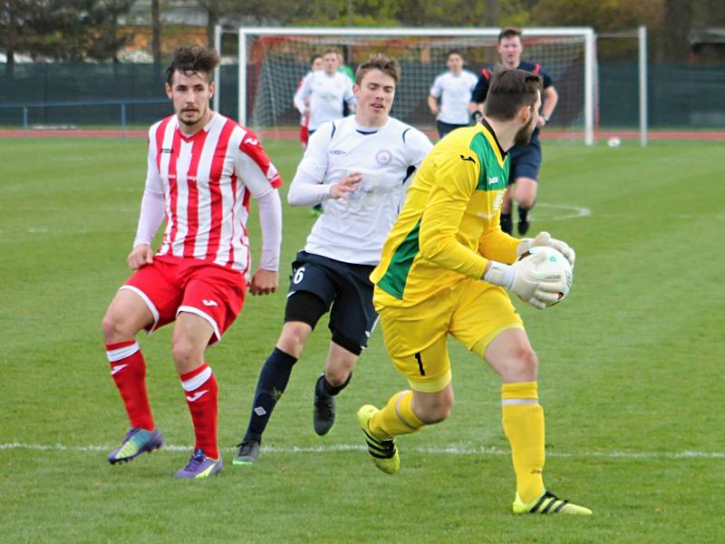 Ve 20. kole MSFL prohráli fotbalisé MFK Vyškov na domácím trávníku se Spartakem Hulín 1:3.