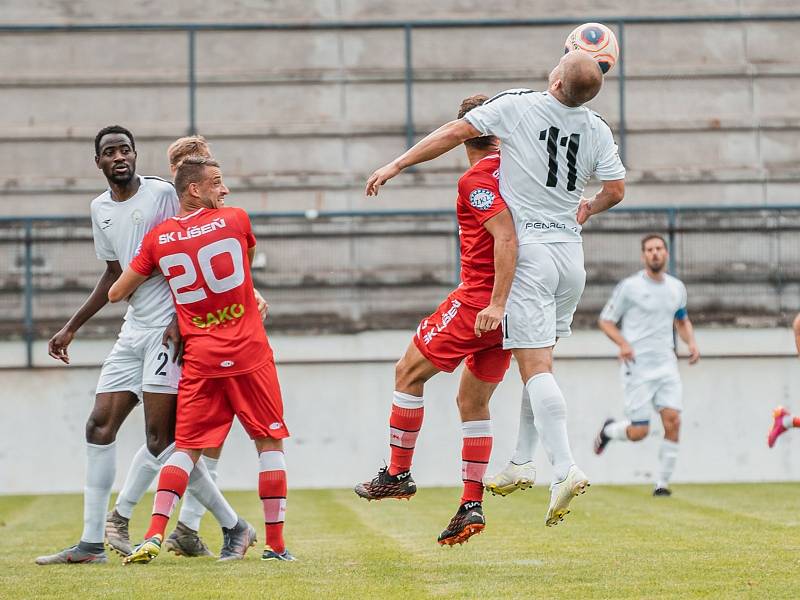 V prvním domácím utkání druhé ligy remizovali fotbalisté Vyškova s Líšní 1:1. Na zápas do Drnovic přišly skoro dvě tisícovky diváků.