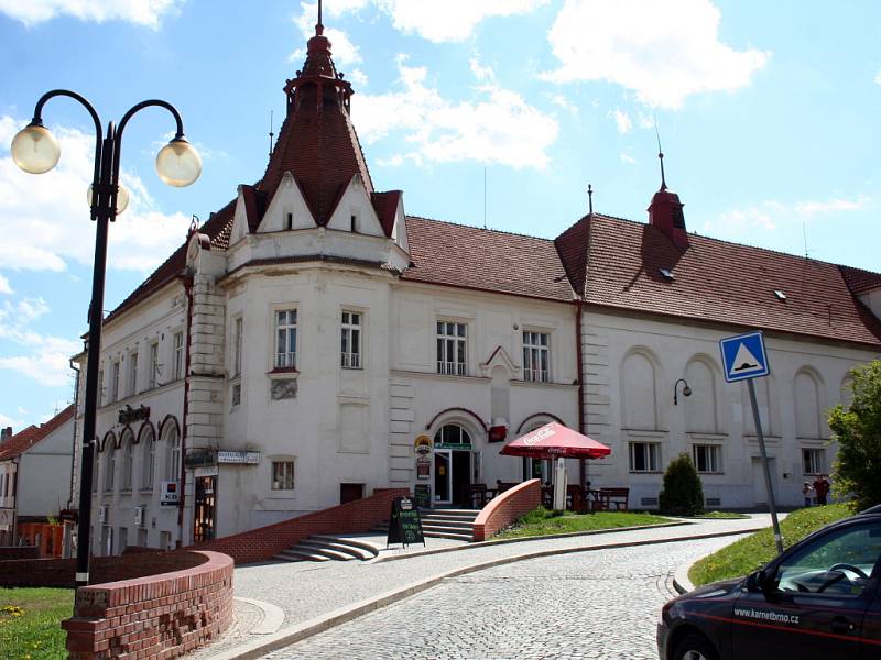 Společenské centrum Bonaparte ve Slavkově u Brna.