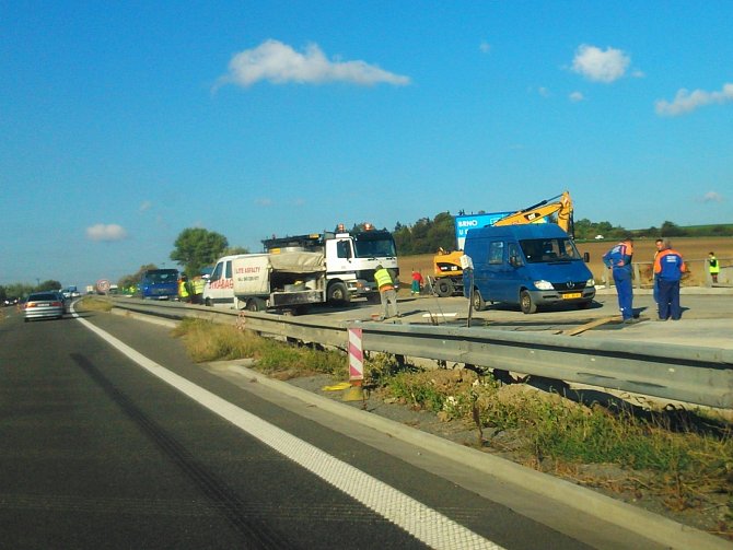 Rekonstrukce dálnice D1 mezi Vyškovem a Brnem nedaleko Holubic. Ilustrační foto.