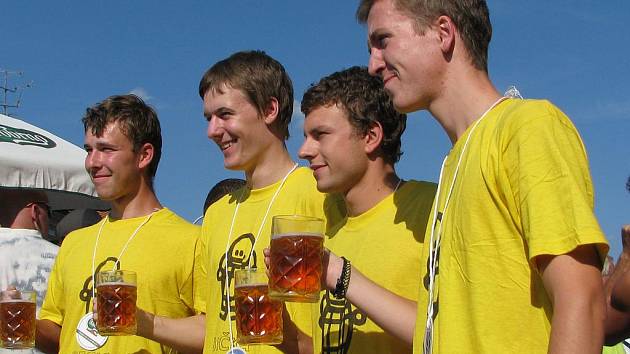 Pivní maraton ve Slavkově.