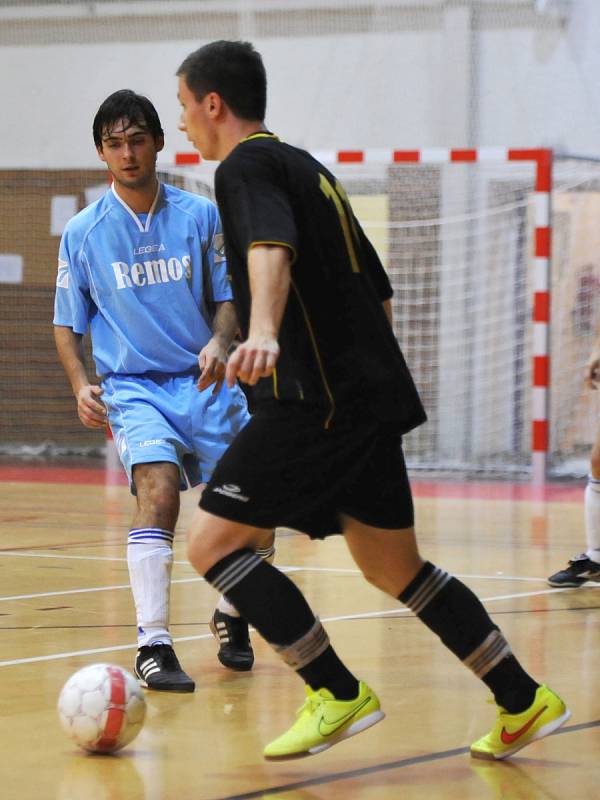 V 7. kole futsalové divize E porazil Lazor-Domus Vyškov Remos Oslavany 12:7.