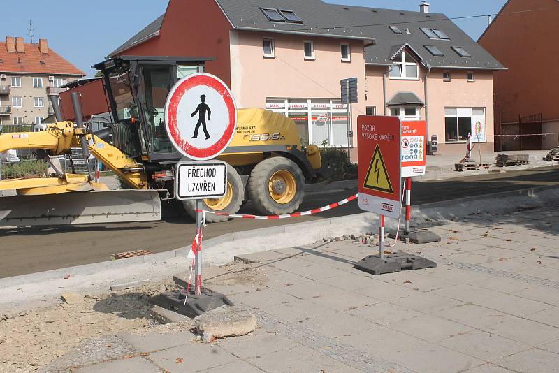 Opravovaný průtah silnice I/47 v Ivanovicích na Hané.