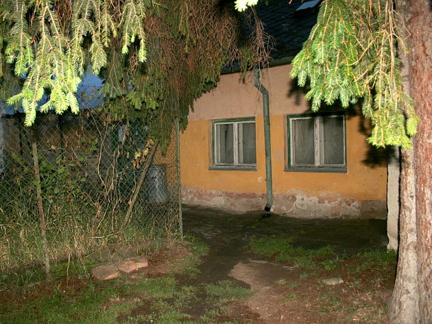 Dům v Partyzánské ulici v Ivanovicích na Hané, kde v pondělí došlo k tragédii.
