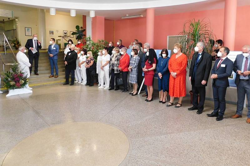 Slavnostní setkání při příležitosti sedmdesátin vyškovské nemocnice.
