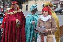 Tři králové zahájili tradiční sbírku na Masarykově náměstí ve Vyškově.