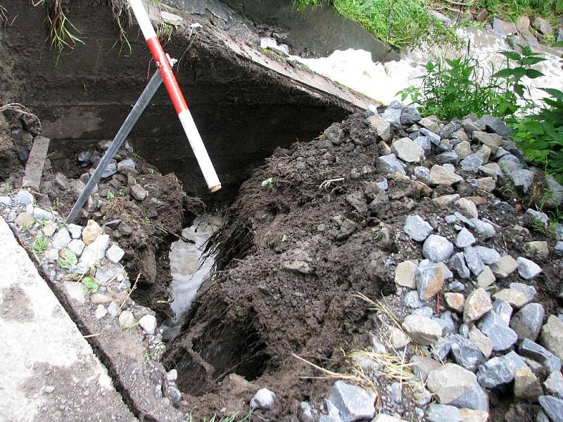 Záplavy ve Slavkově a v Milonicích.