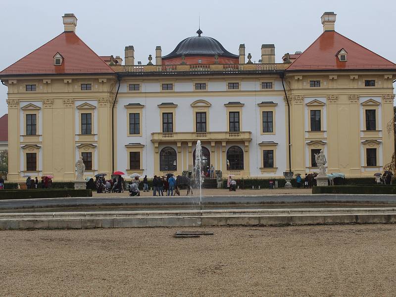 Hubertova jízda na slavkovském zámku.