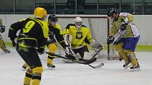 V odvetném finálovém utkání vyškovské hokejové hobbyextraligy vyhrál ESO Team nad mužstvem Vyhaslé Hvězdy 3:1 a po vítězství v prvním zápase 4:2 je celkovým vítězem. 